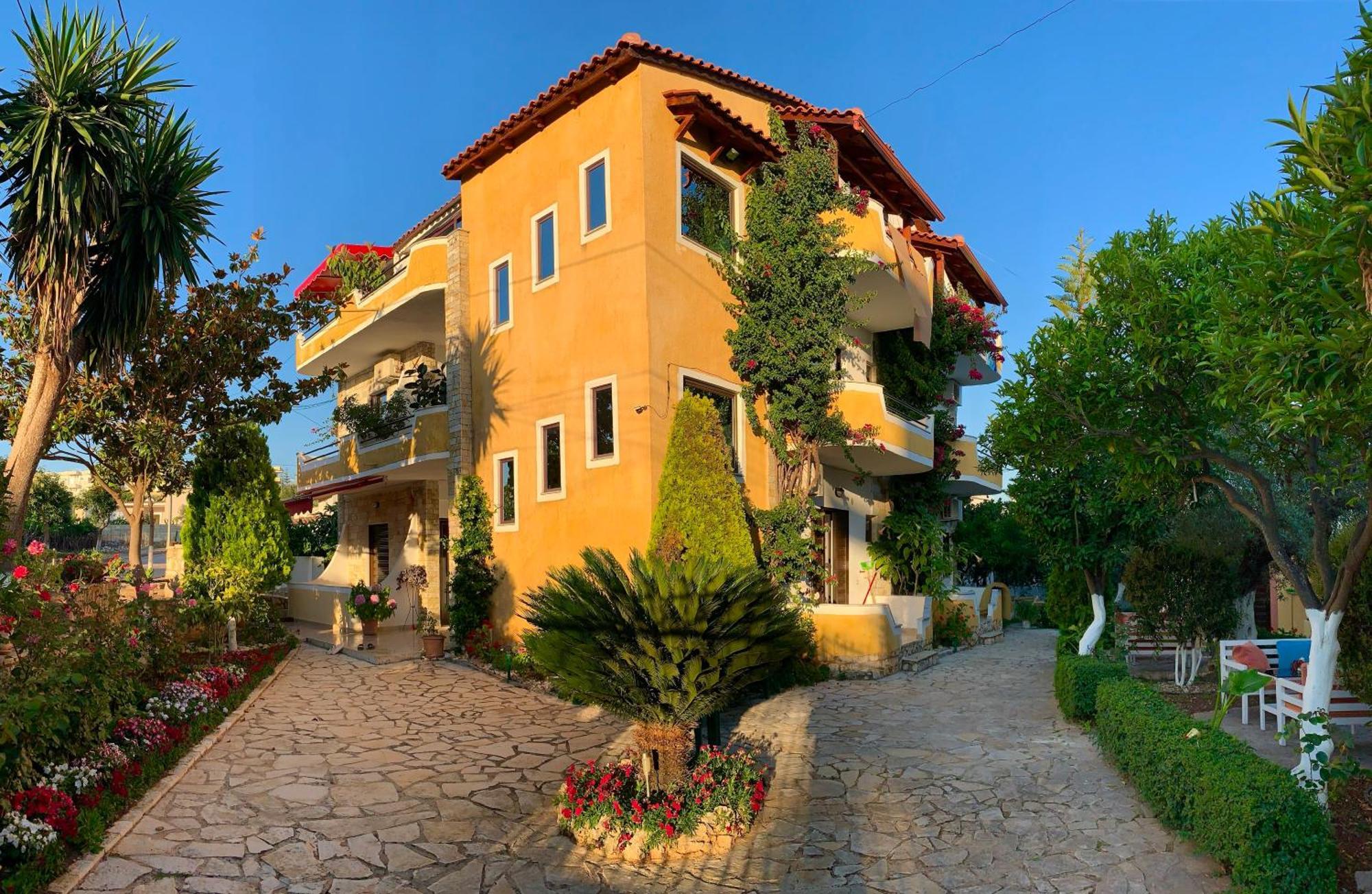 Flower Garden Villa Ксаміл Екстер'єр фото
